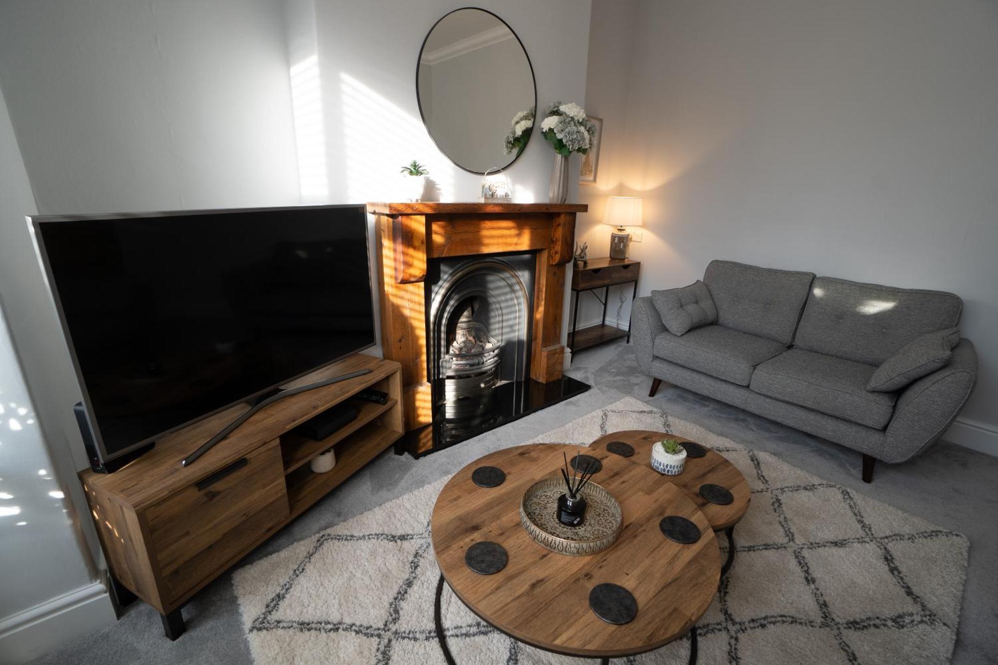 4 Bed End Terrace - Sleeps 7 Villa Ilkley Exterior foto